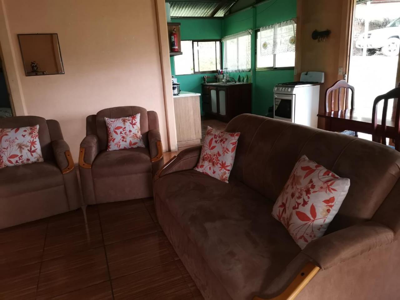 Bella Vista Guest House Turrialba Dış mekan fotoğraf